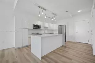 101 Diplomat Pkwy, Hallandale Beach, FL 33009 - Photo 13