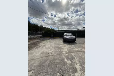 13130 Aswan Rd, Opa-Locka, FL 33054 - Photo 15