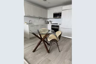 45 SW 9th St #3910, Miami, FL 33130 - Photo 7