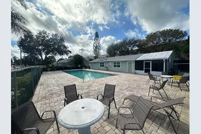 1590 Royal Forest Ct, West Palm Beach, FL 33406 - Photo 13