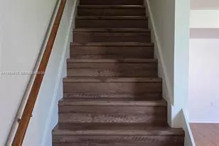 180 E Cypress Way, Naples, FL 34110 - Photo 19