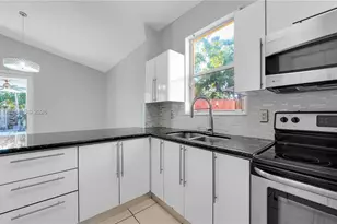 12896 SW 54th Ct, Miramar, FL 33027 - Photo 13