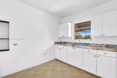 1524 Biarritz Dr, Miami Beach, FL 33141 - Photo 55