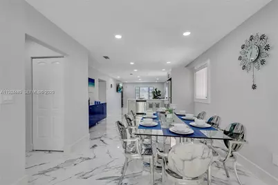 895 W 39th Pl #1, Hialeah, FL 33012 - Photo 9