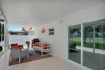 895 W 39th Pl #1, Hialeah, FL 33012 - Photo 33