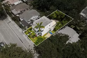 555 NE 70th St, Miami, FL 33138 - Photo 13