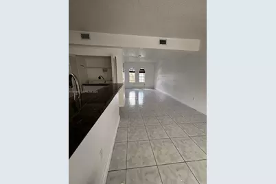 5200 NW 109th Ave #5, Doral, FL 33178 - Photo 5