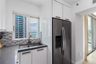 5900 Collins Ave, Miami Beach, FL 33140 - Photo 11