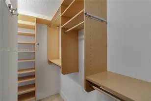 5900 Collins Ave, Miami Beach, FL 33140 - Photo 15