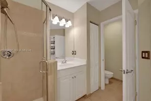 7717 Paddock Pl, Davie, FL 33328 - Photo 23