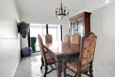 15113 NW 91st Ct, Miami Lakes, FL 33018 - Photo 11