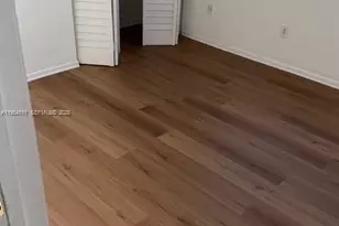 10823 SW 147th Pl, Miami, FL 33196 - Photo 9