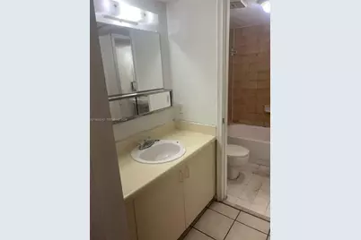 556 NW 114th Ave #204, Sweetwater, FL 33172 - Photo 5