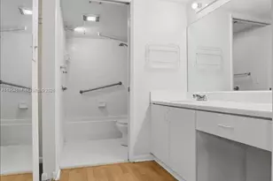 601 SW 142nd Ave, Pembroke Pines, FL 33027 - Photo 15