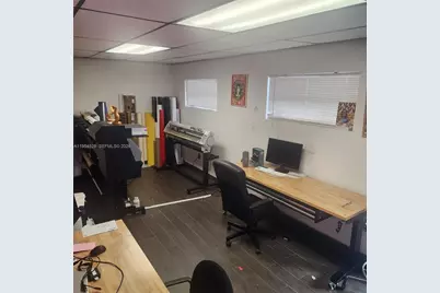 8315 NW 64th St #4, Miami, FL 33166 - Photo 3