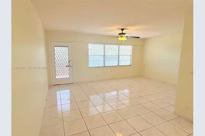 850 SW 133rd Ter #416B, Pembroke Pines, FL 33027 - Photo 3