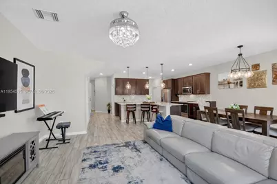 4850 San Fratello Cir, Lake Worth, FL 33467 - Photo 13