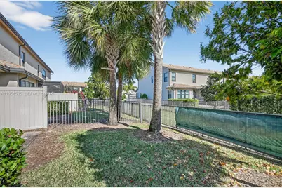4850 San Fratello Cir, Lake Worth, FL 33467 - Photo 19