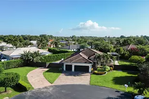 2133 NW 14th Pl, Homestead, FL 33030 - Photo 3