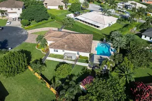 2133 NW 14th Pl, Homestead, FL 33030 - Photo 9