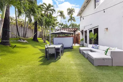 5869 NW 112th Ct, Doral, FL 33178 - Photo 29