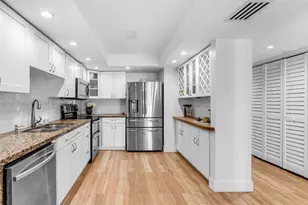 6611 SW 72nd St, South Miami, FL 33143 - Photo 15