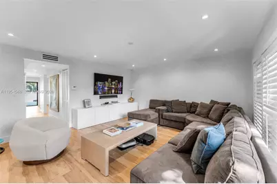 6611 SW 72nd St #38, South Miami, FL 33143 - Photo 3