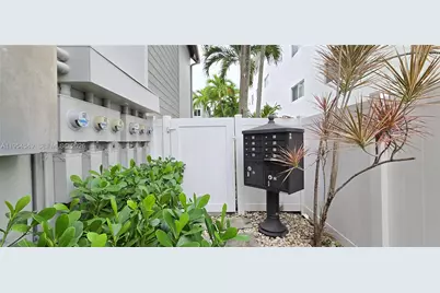 1000 SE 2nd St #2, Fort Lauderdale, FL 33301 - Photo 31