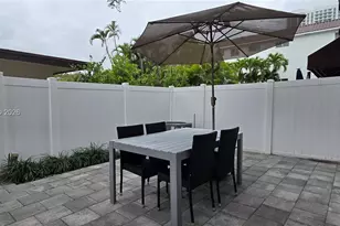 1000 SE 2nd St, Fort Lauderdale, FL 33301 - Photo 11