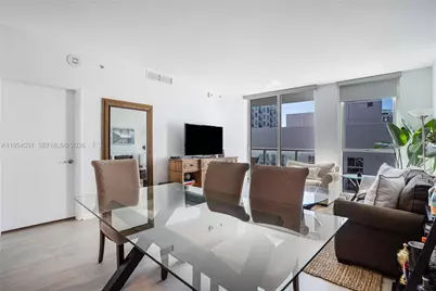 253 NE 2nd St #3104, Miami, FL 33132 - Photo 9