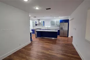 1245 Coral Ln, Hollywood, FL 33019 - Photo 13