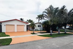 1245 Coral Ln, Hollywood, FL 33019 - Photo 1