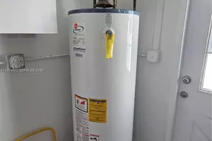 1245 Coral Ln, Hollywood, FL 33019 - Photo 25