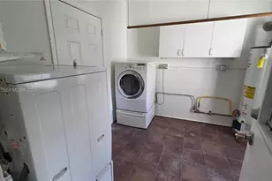 1245 Coral Ln, Hollywood, FL 33019 - Photo 23