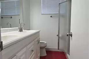 1245 Coral Ln, Hollywood, FL 33019 - Photo 47