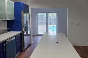 1245 Coral Ln, Hollywood, FL 33019 - Photo 19