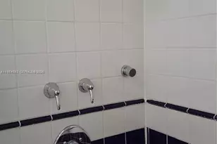 1245 Coral Ln, Hollywood, FL 33019 - Photo 29