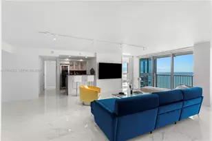 2655 Collins Ave, Miami Beach, FL 33140 - Photo 3