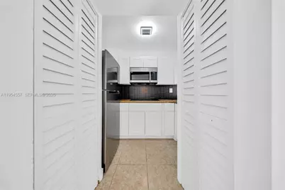 8145 NW 7th St #111, Miami, FL 33126 - Photo 5