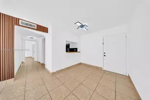 8145 NW 7th St, Miami, FL 33126 - Photo 3