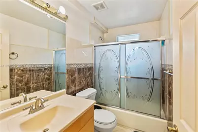 [Address not provided], Pembroke Pines, FL 33028 - Photo 31