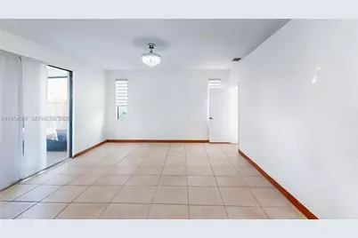 174 SE 35th Ave, Homestead, FL 33033 - Photo 9