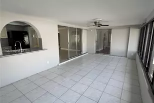 1109 SE 10th St, Deerfield Beach, FL 33441 - Photo 15