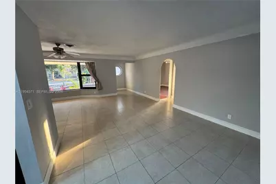 1109 SE 10th St, Deerfield Beach, FL 33441 - Photo 31