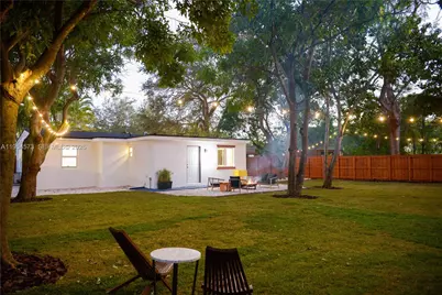 12060 NW 1st Ct, North Miami, FL 33168 - Photo 5