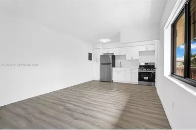 13210 Memorial Hwy #216, North Miami, FL 33161 - Photo 5