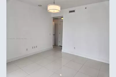 1080 Brickell Ave #1500, Miami, FL 33131 - Photo 13