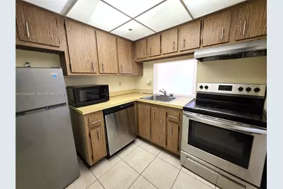 2800 NW 56th Ave #E304, Lauderhill, FL 33313 - Photo 5