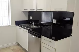 1015 19th St, Miami Beach, FL 33139 - Photo 5