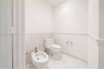 901 Brickell Key Blvd #3706, Miami, FL 33131 - Photo 17